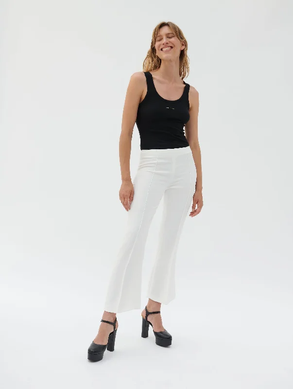 Pantalon 7/8 évasé en crêpe blanc