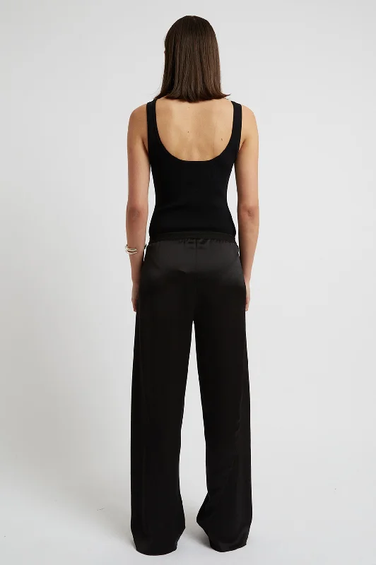 Bias Trouser in Black