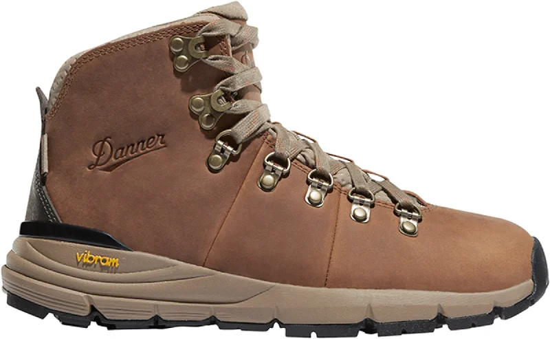 Danner Mountain 600 Womens Rich Brown Suede 4.5in WP Hiking Boots