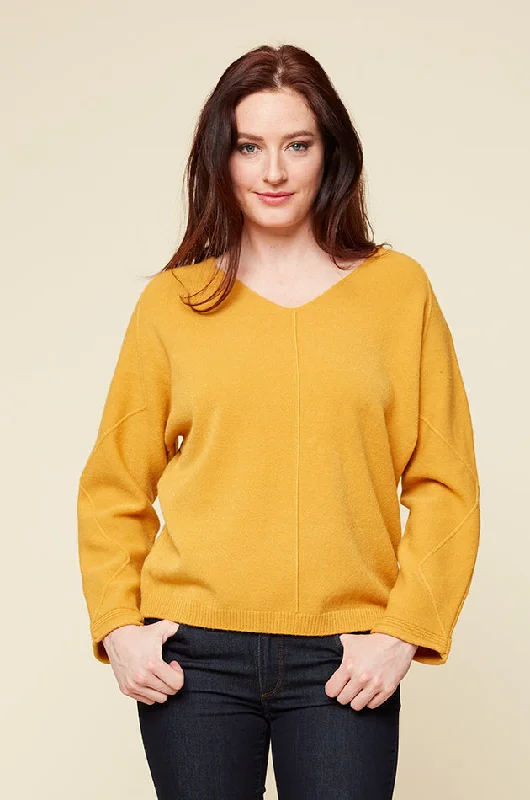 HAYLEE PULLOVER