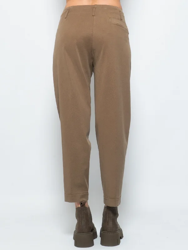 Pantaloni Carrot con Pinces Tortora