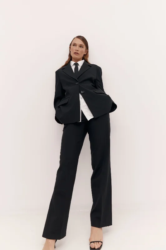 Straight Tailored Trouser in Black