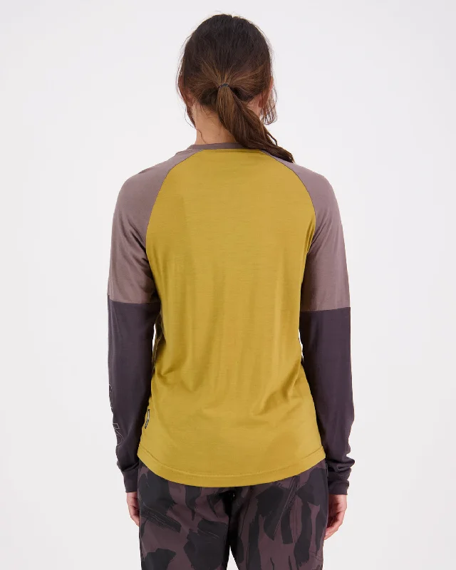 Tarn Merino Shift Wind Jersey - Cumin Dust